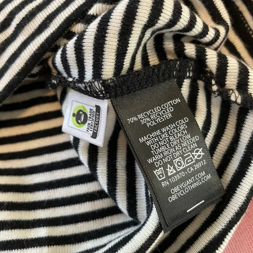 NWT Obey Short Sleeved Tee - Picture 4 of 6